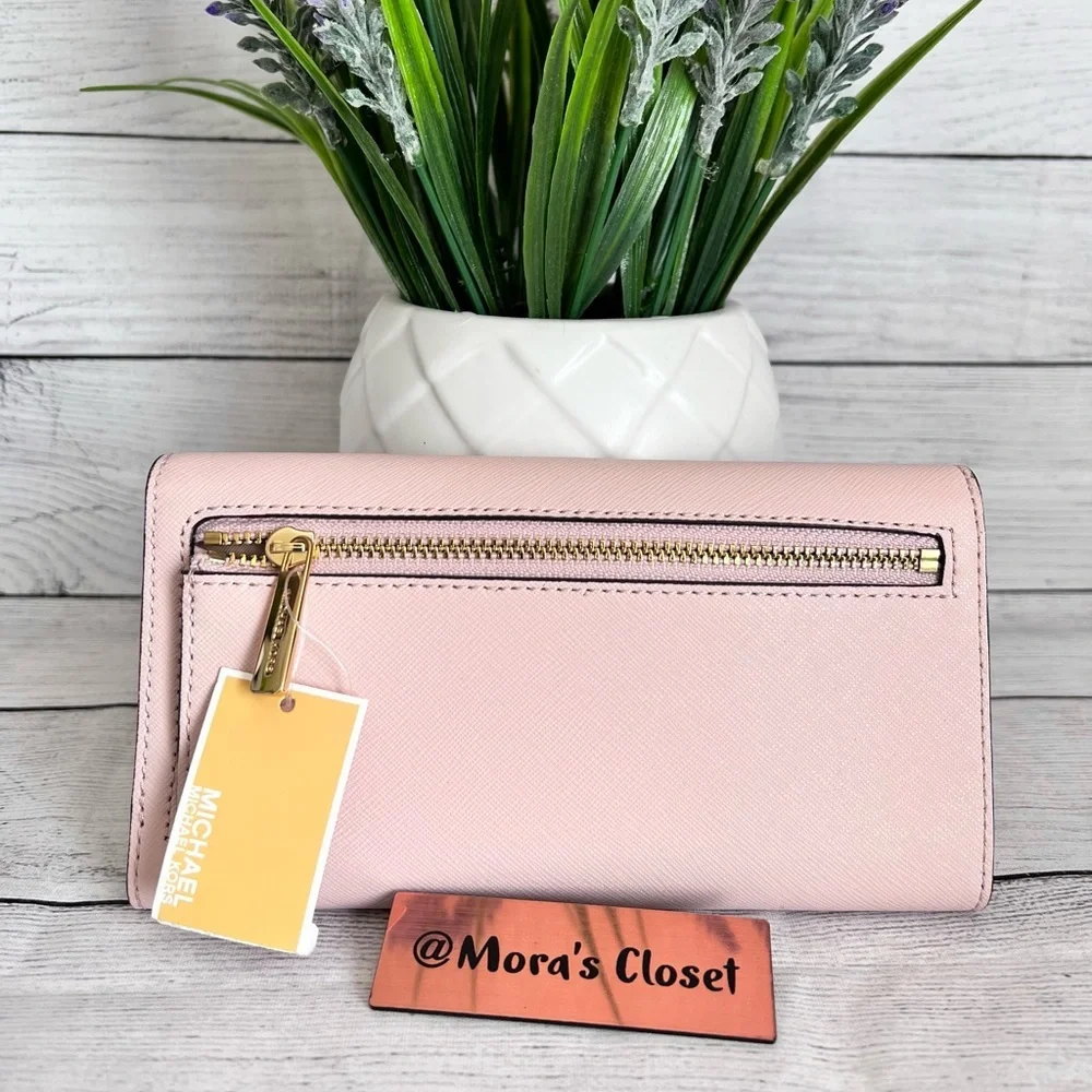 🦋Michael Kors Trifold Wallet